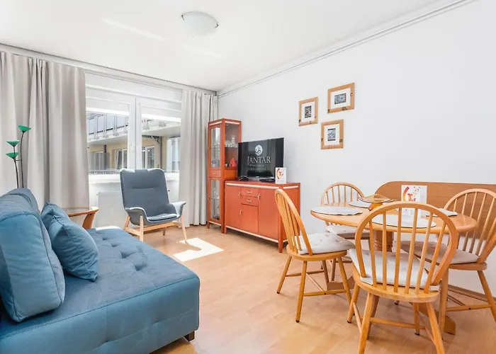 Jantar -port Kołobrzeg- Westerplatte Z Garażem Kołobrzeg