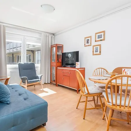 Jantar -port Kolobrzeg- Westerplatte Z Garazem Kołobrzeg