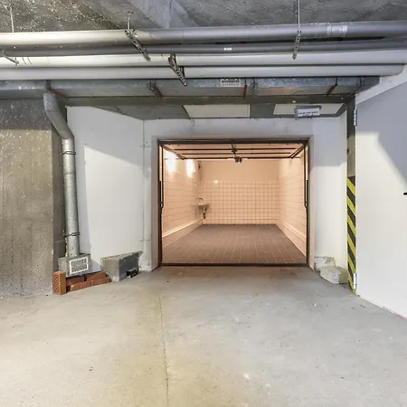 Jantar -port Kolobrzeg- Westerplatte Z Garazem Kolberg