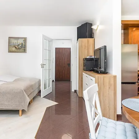 Jantar -port Kolobrzeg- Westerplatte Z Garazem * Kolberg